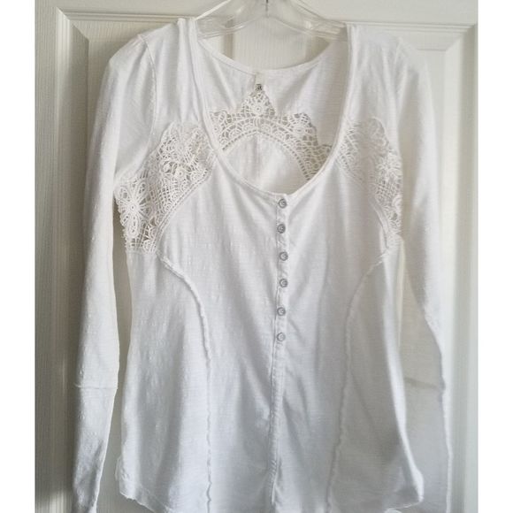 Free People Tops - FREE PEOPLE White Crochet Inset Boho L/S Tee - L